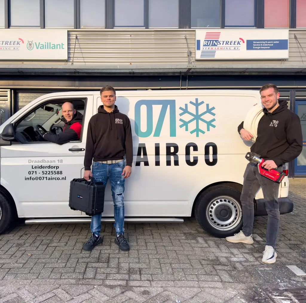 071 Airco banner